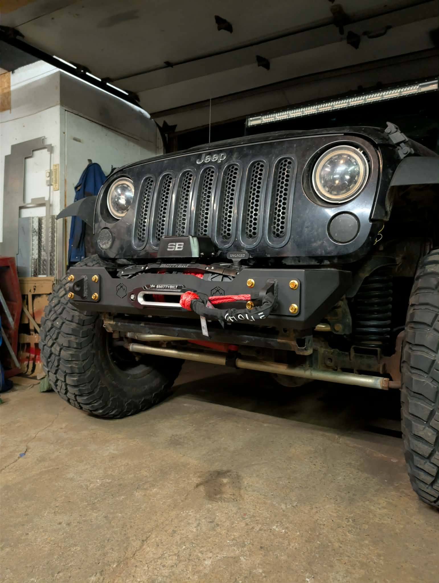 Volcanik Armor™ – Pare-chocs avant Stubby Jeep JK / JKU / JL / JLU